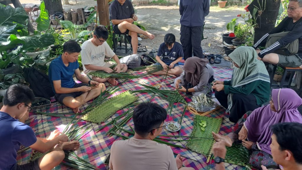 whatsapp image 2025 10 14 at 20.09.13